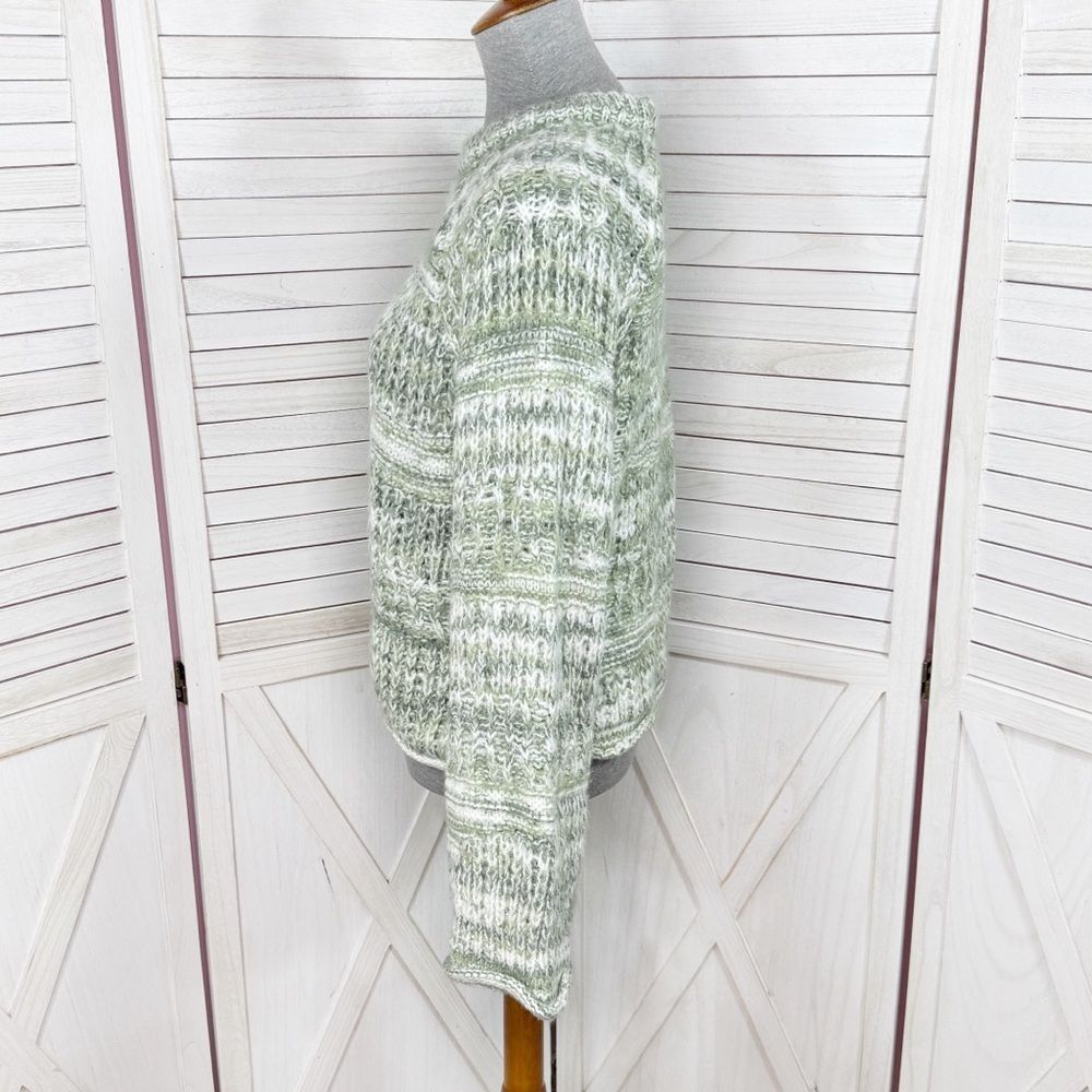 Universal Thread Bell Sleeve Multi Pattern Crewne… - image 3